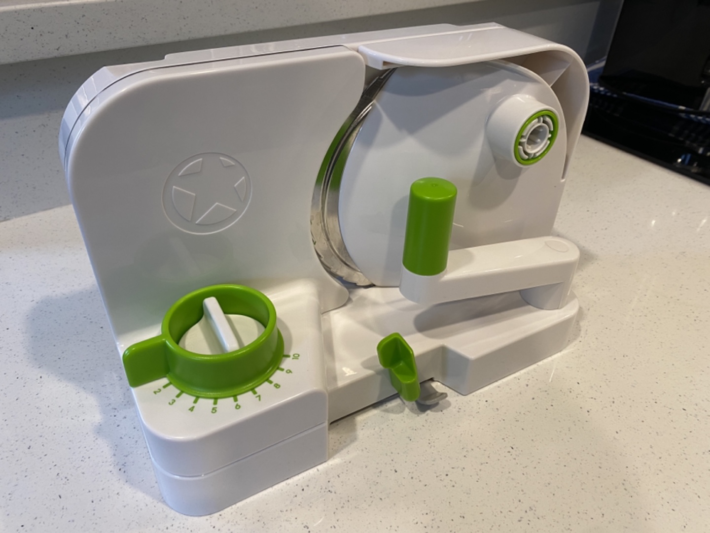 Starfrit Deli Slicer - New in Box - photo 3
