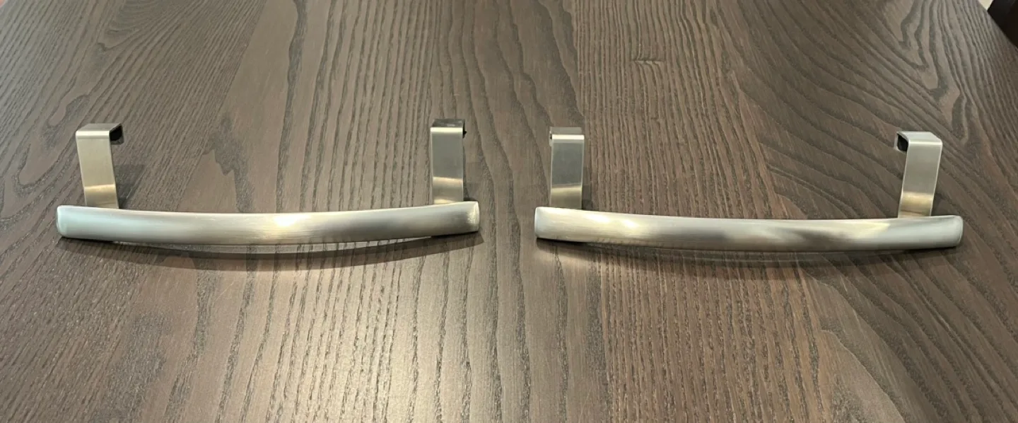 Brushed chrome over cabinet door towel holder image indicator(2)