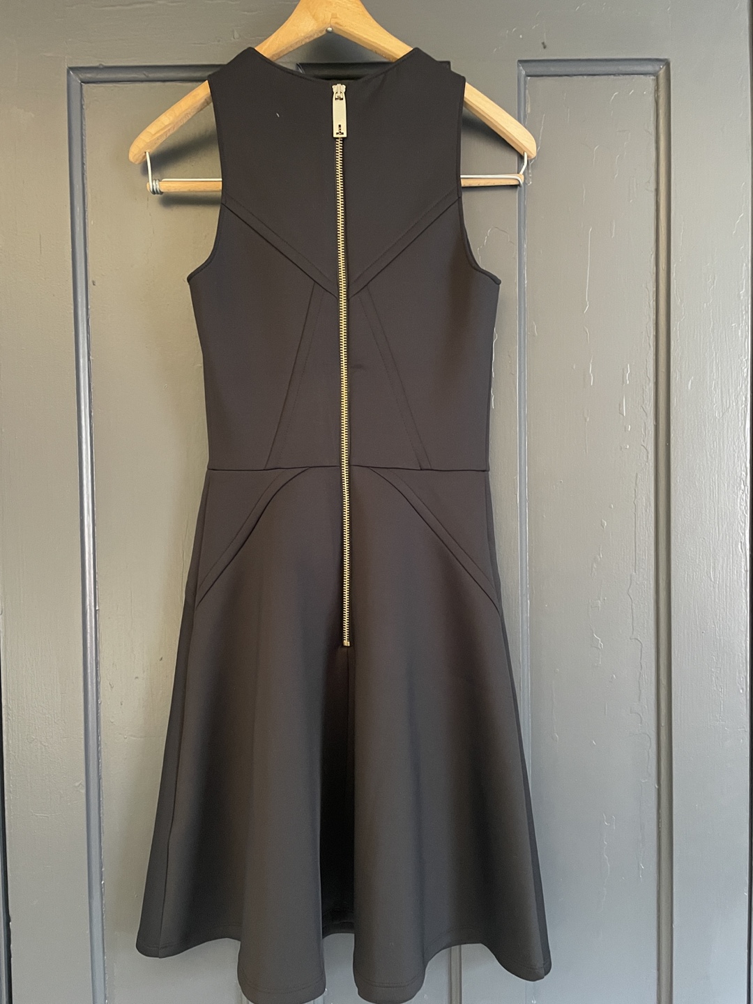 Ted Baker London Black Fit and Flare Dress Size 0 - photo 2