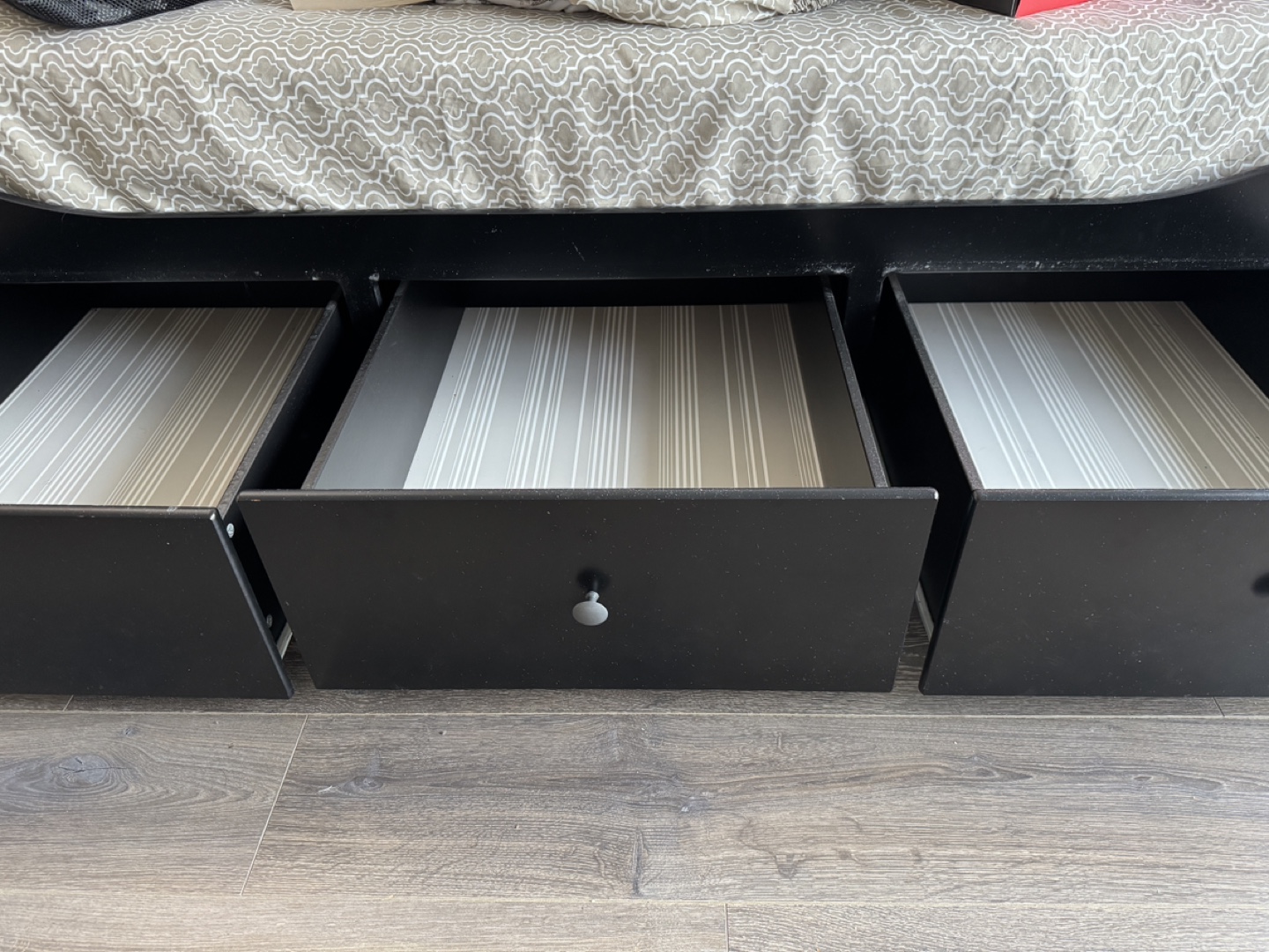IKEA Hemnes Day Bed with 3 Drawers - photo 3
