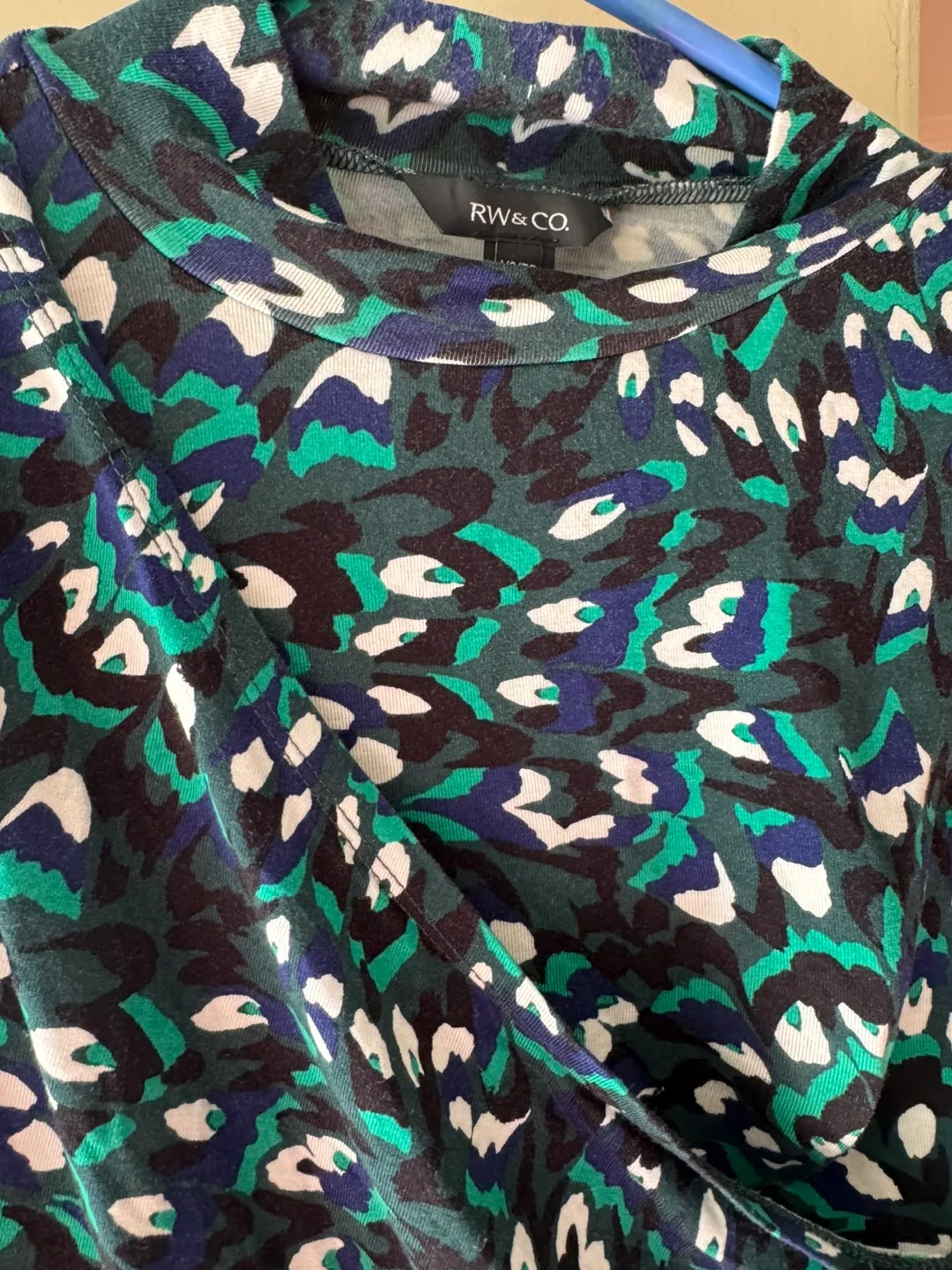 RW&CO. Sleeve Blouse\top XS or small size 💚 image indicator(2)