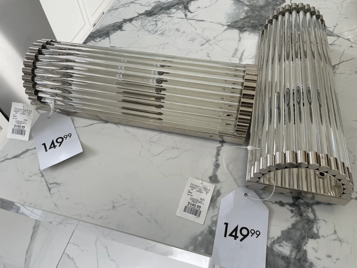 Pair of Modern Glass Wall Sconces light image indicator(3)