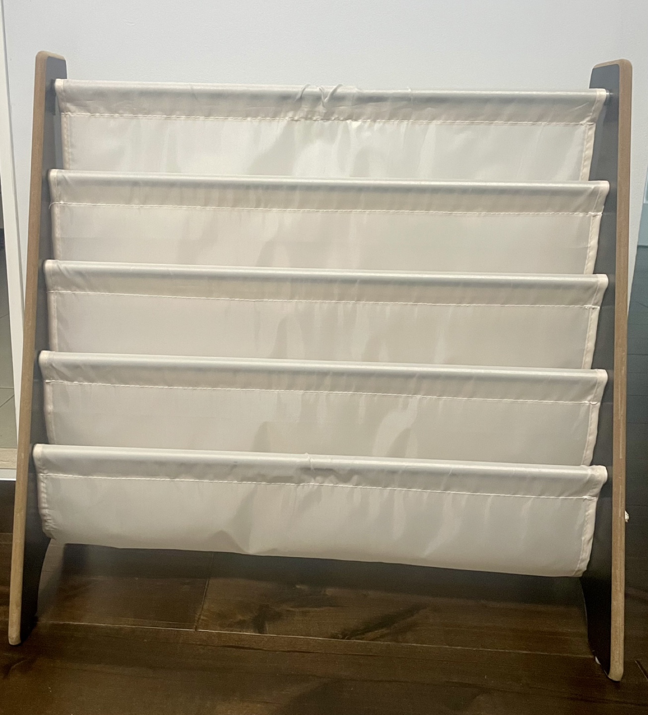 Kids Book Organizer - 5 Compartments