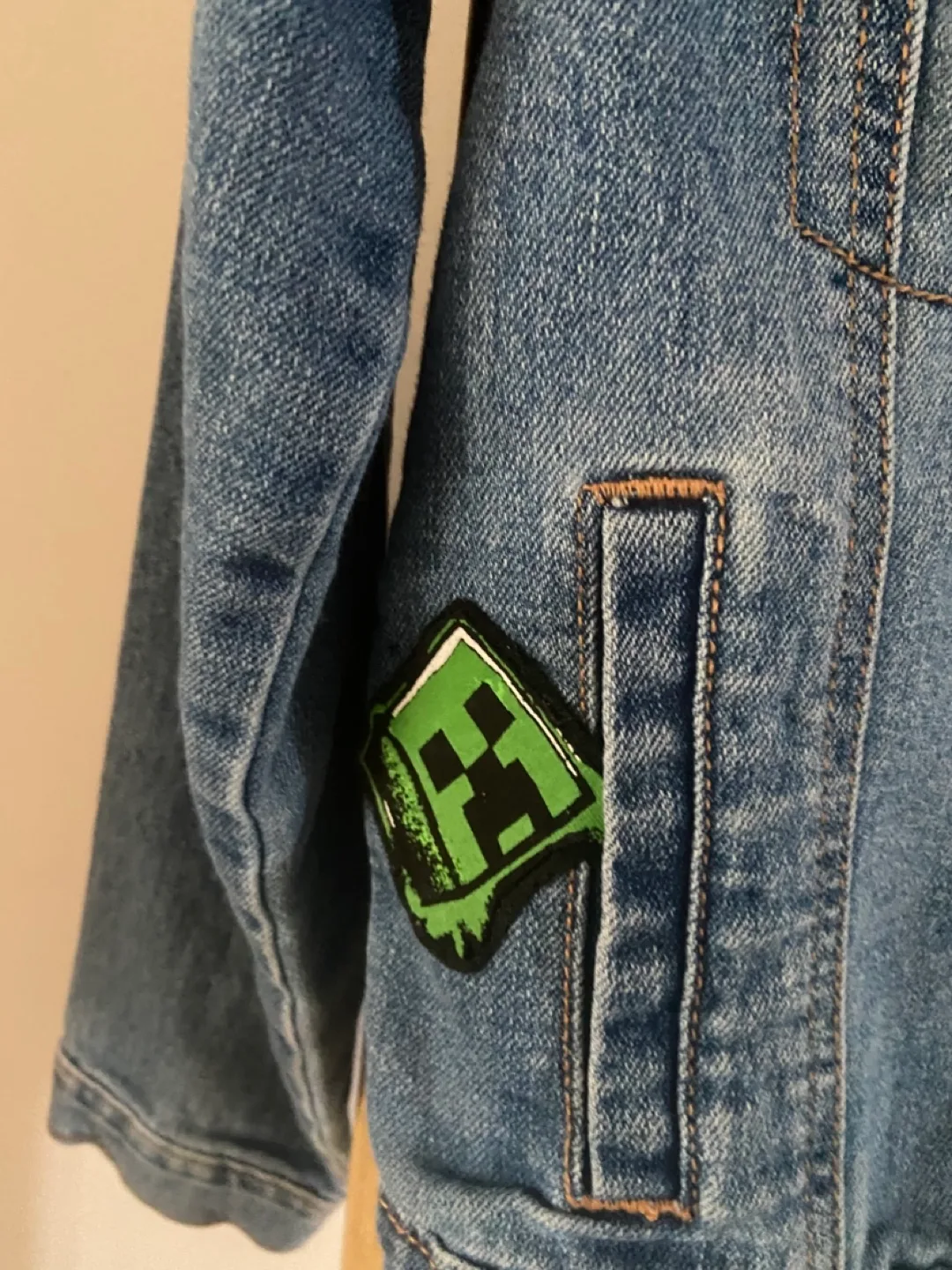 Kids Minecraft Denim Jacket - Old Navy Size 14 image indicator(5)