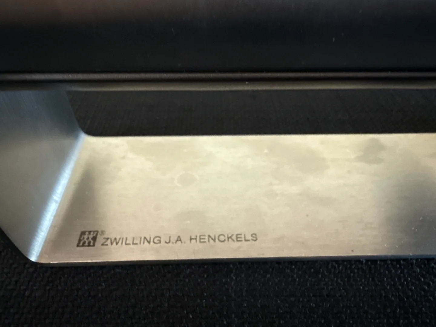 Zwilling J.A. Henckels Knife Sharpener image indicator(3)
