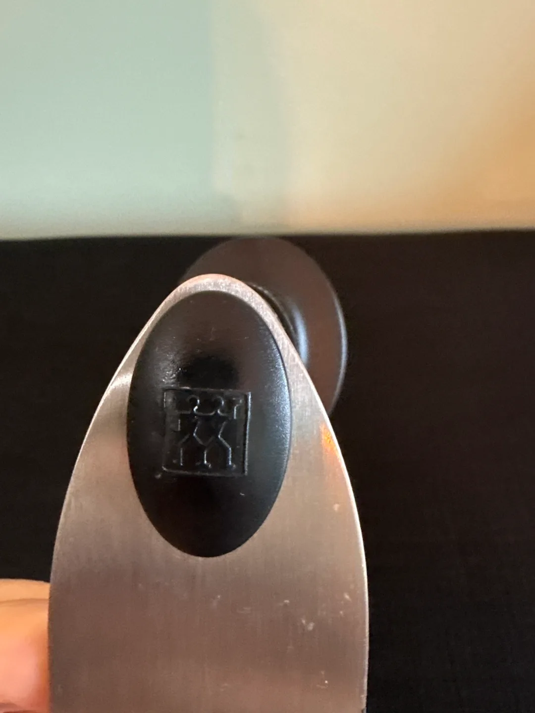 Zwilling J.A. Henckels Knife Sharpener image indicator(4)