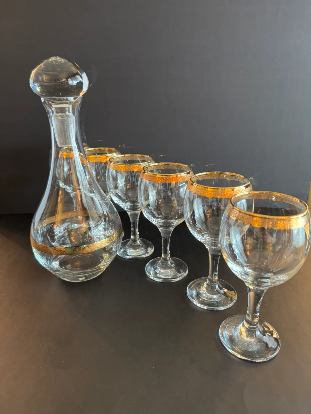 Elegant Glass Decanter and Wine Glass Set image indicator(2)