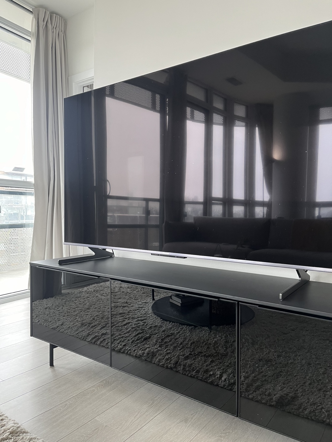 IKEA RANNÄS TV unit with doors - photo 2