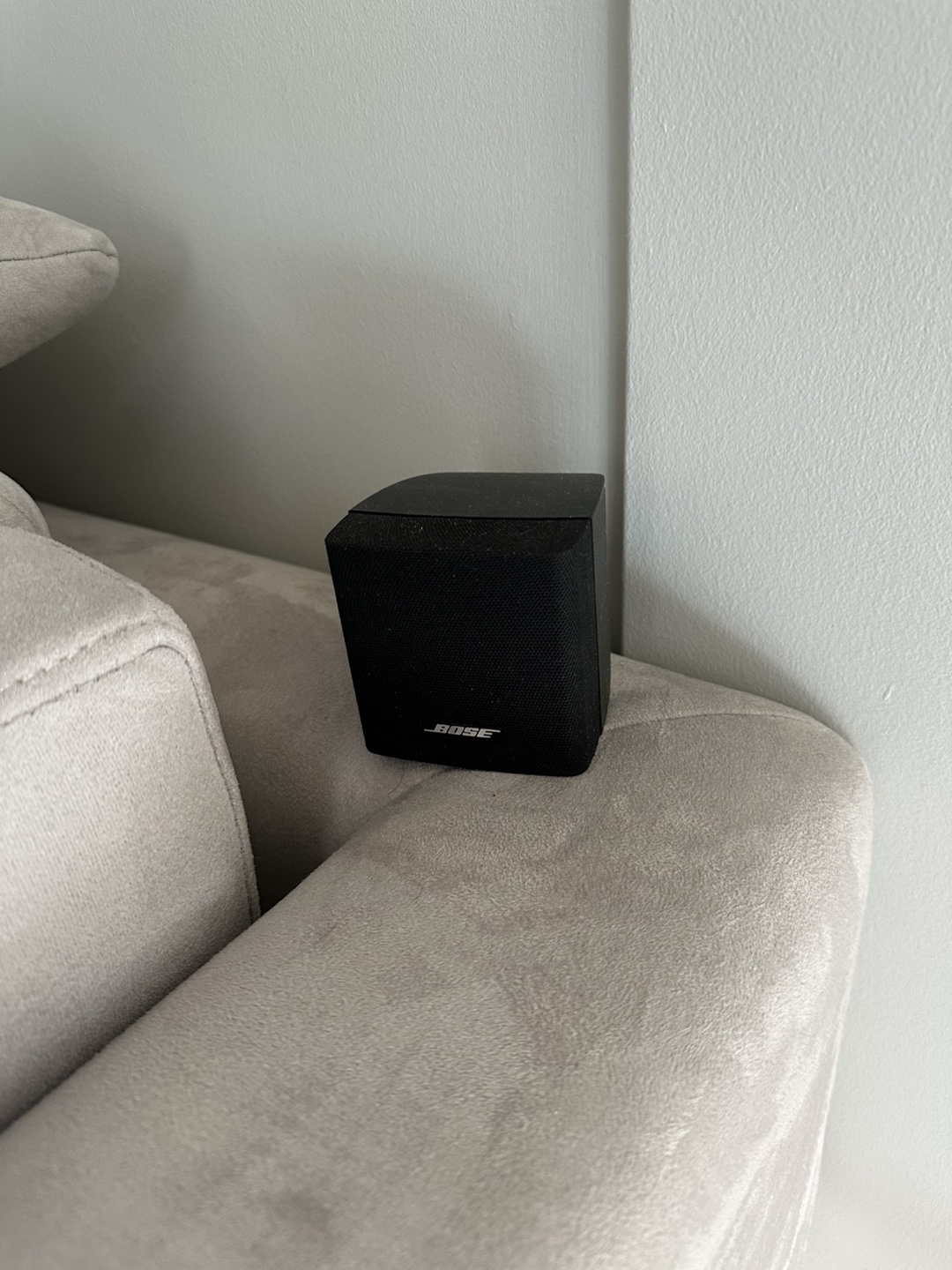 Bose speakers Home Theatre System with Subwoofer - photo 4
