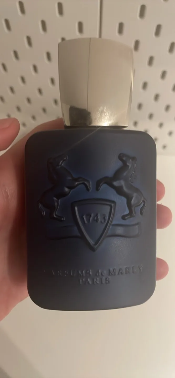 Parfums de Marly Layton Eau de Parfum 75ml image indicator(2)