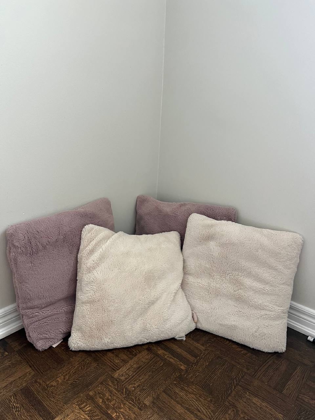Four Fluffy Throw Pillows - photo 2