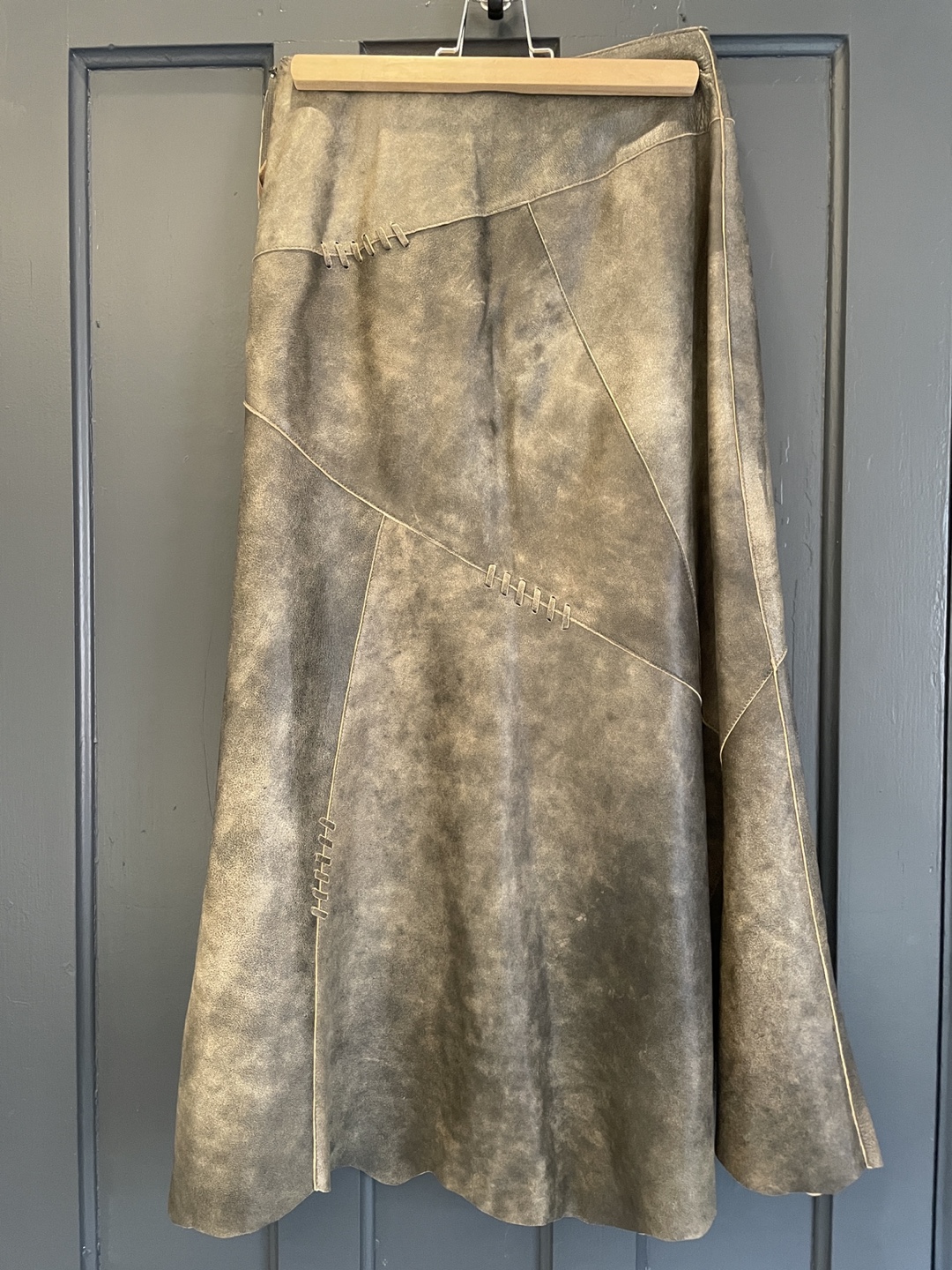 Danier Leather Skirt Size 2 - photo 3