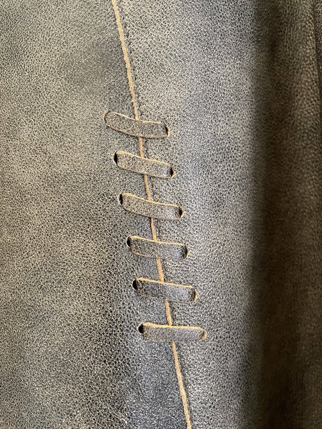 Danier Leather Skirt Size 2 - photo 2