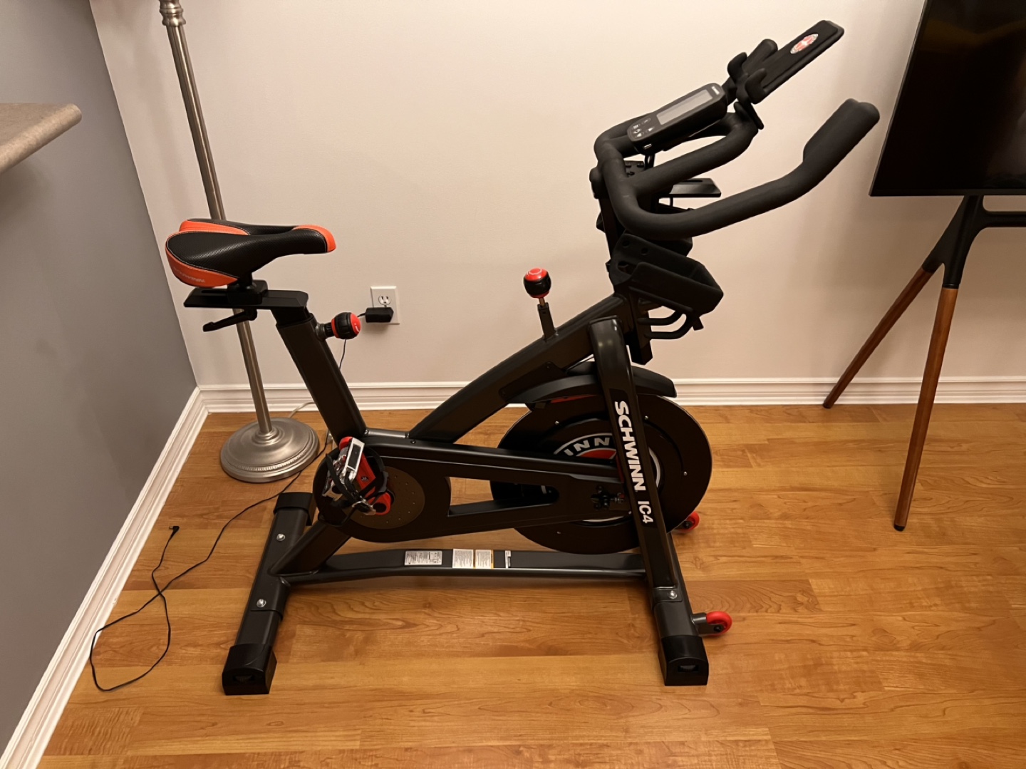 Schwinn IC4 Indoor Cycling Bike - photo 2