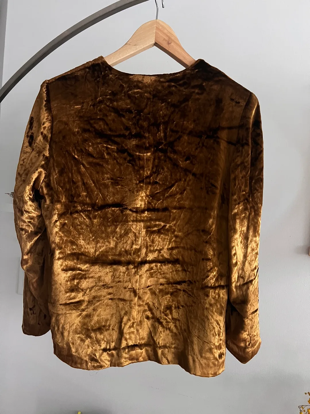 Filippa K Gold Velvet Blazer Jacket Size M image indicator(2)