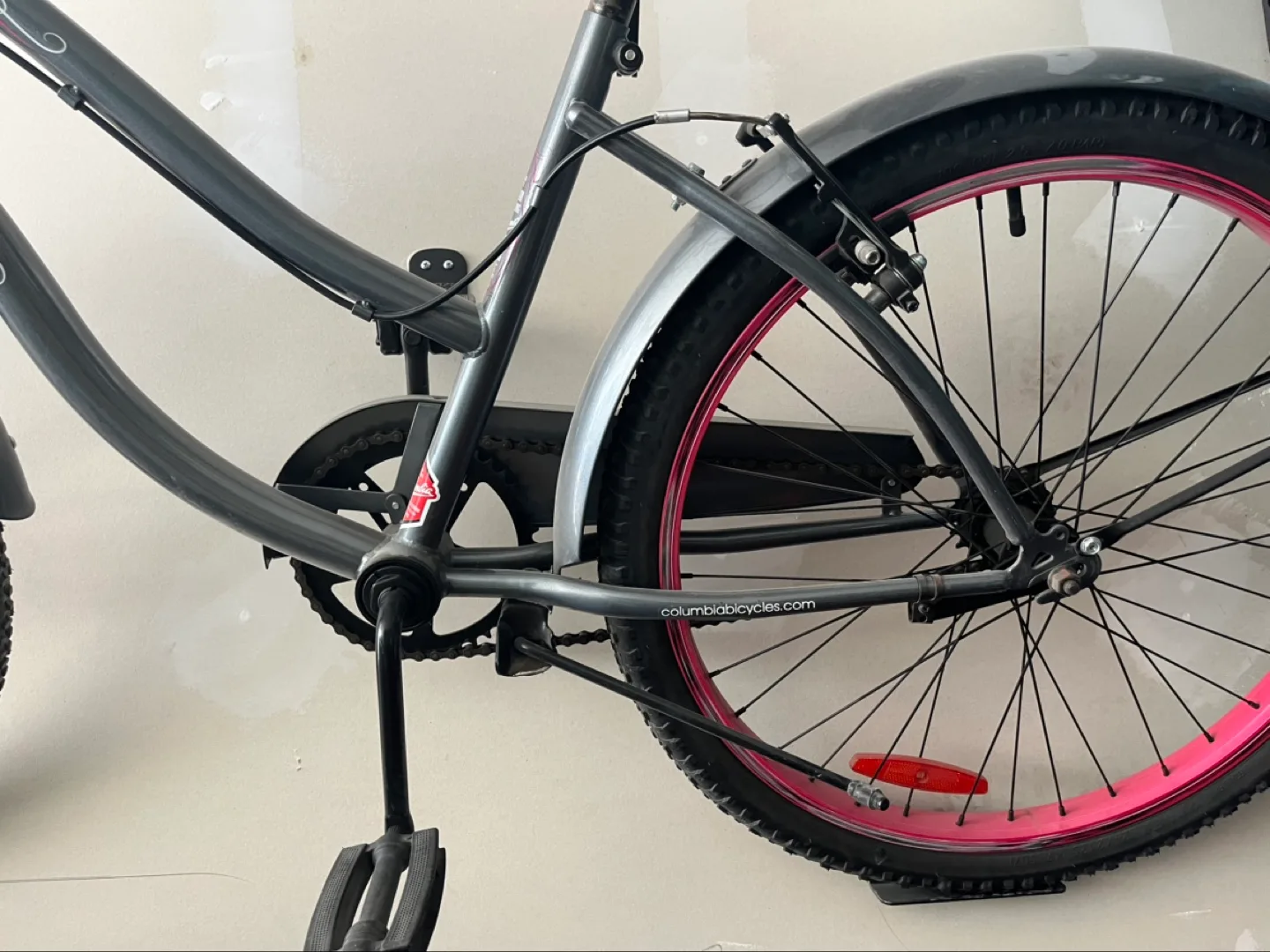 Columbia Women's Cruiser Bike image indicator(4)