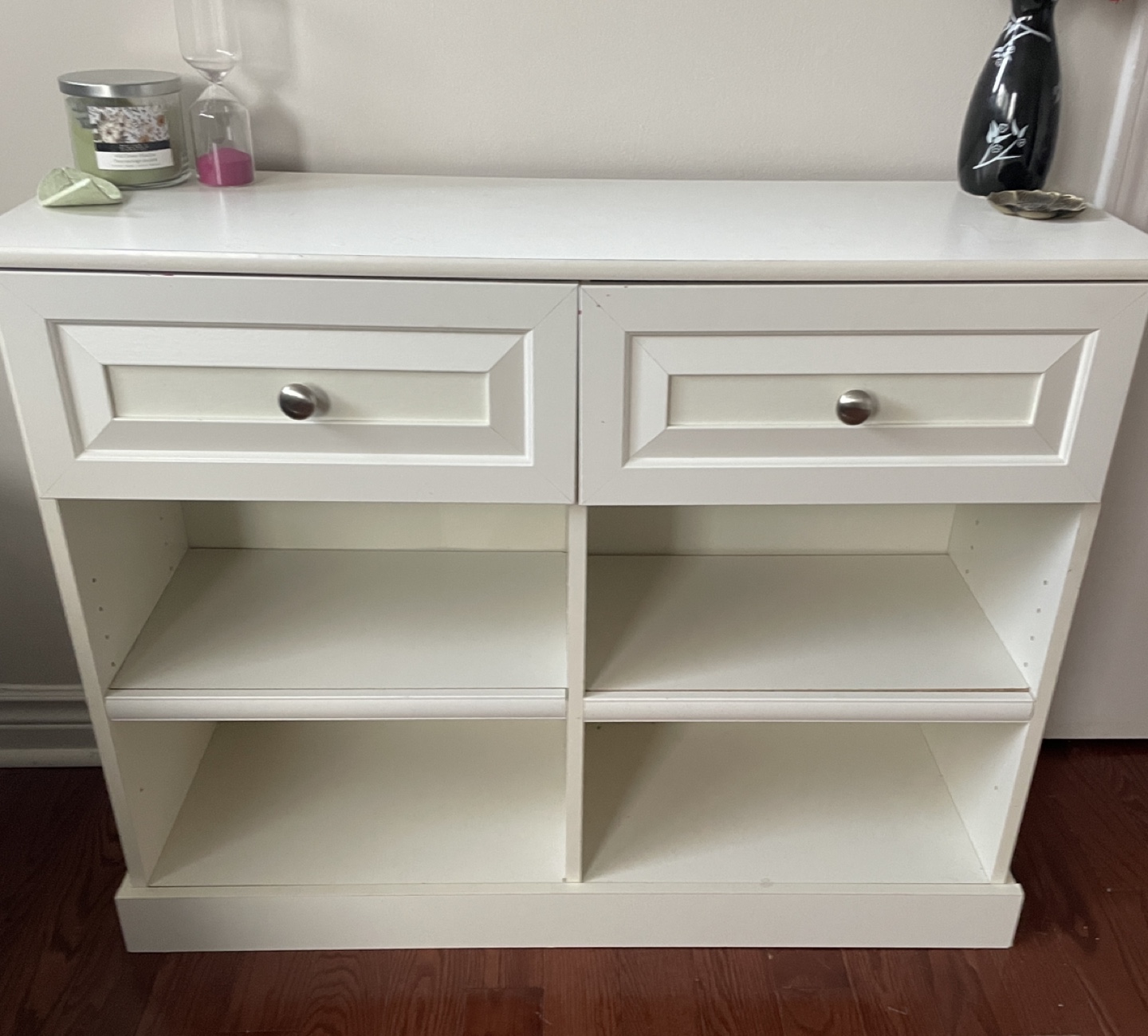 Small dresser / Storage Unit - photo 4