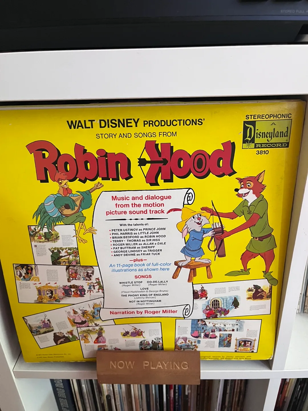 💚Disney’s Robin Hood Record - **FRENCH** Narration with Book image indicator(2)