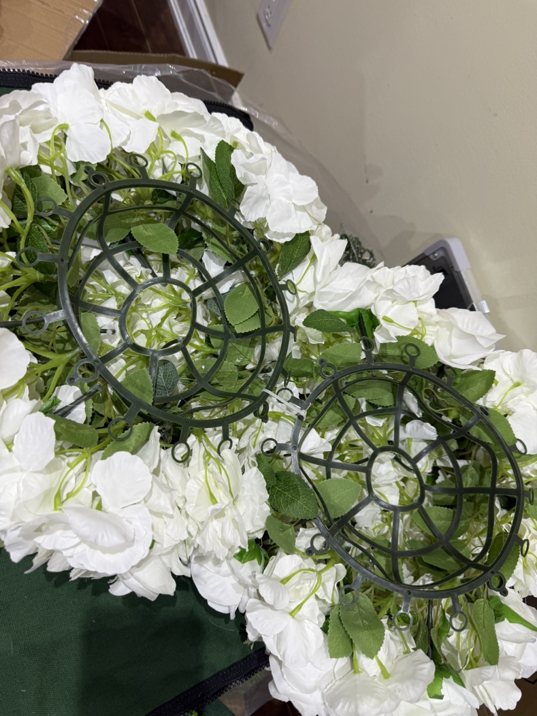 White Artificial Flower Arrangements center piece - photo 3