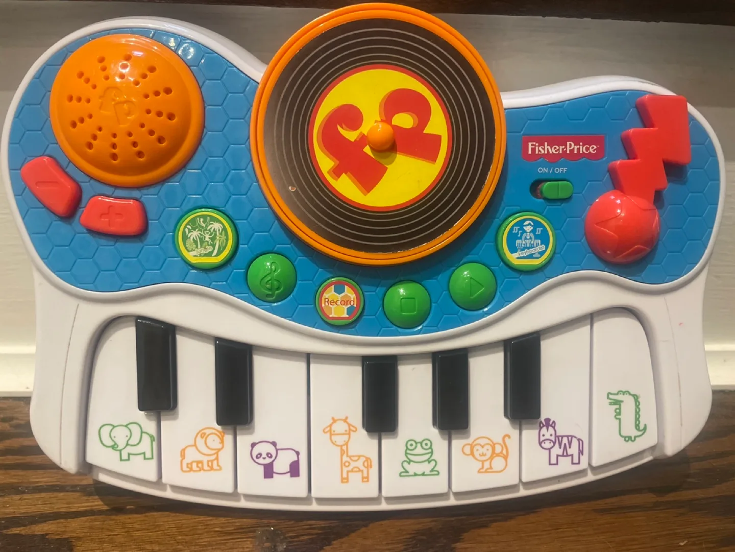 Fisher-Price Laugh & Learn Music Player thumbnail