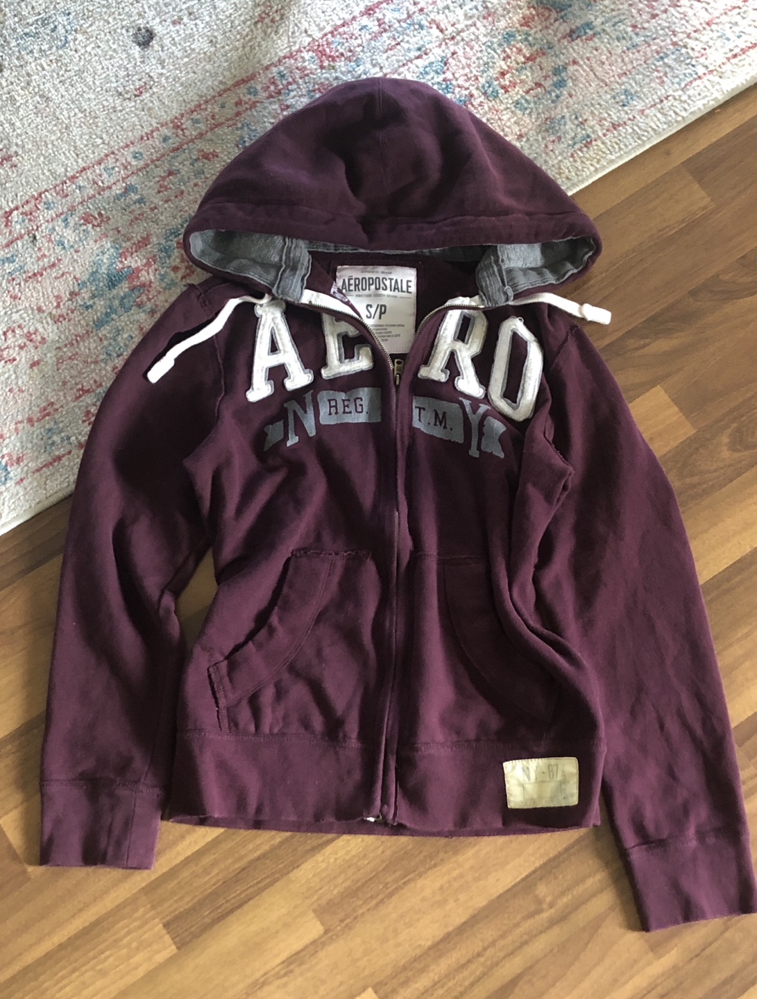 Aeropostale Burgundy Zip-Up Hoodie S/P