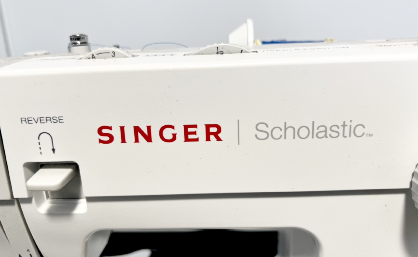 Singer Scholastic Sewing Machine - photo 2