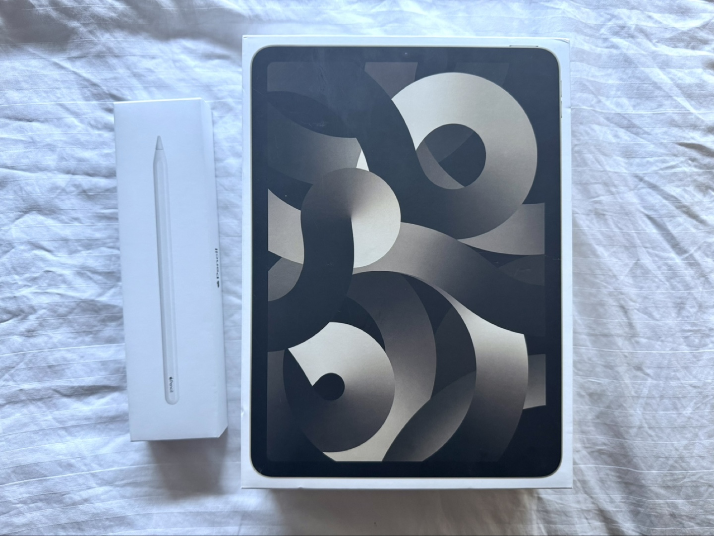 iPad Air 5th Generation 64GB Starlight with Apple Pencil - photo 5