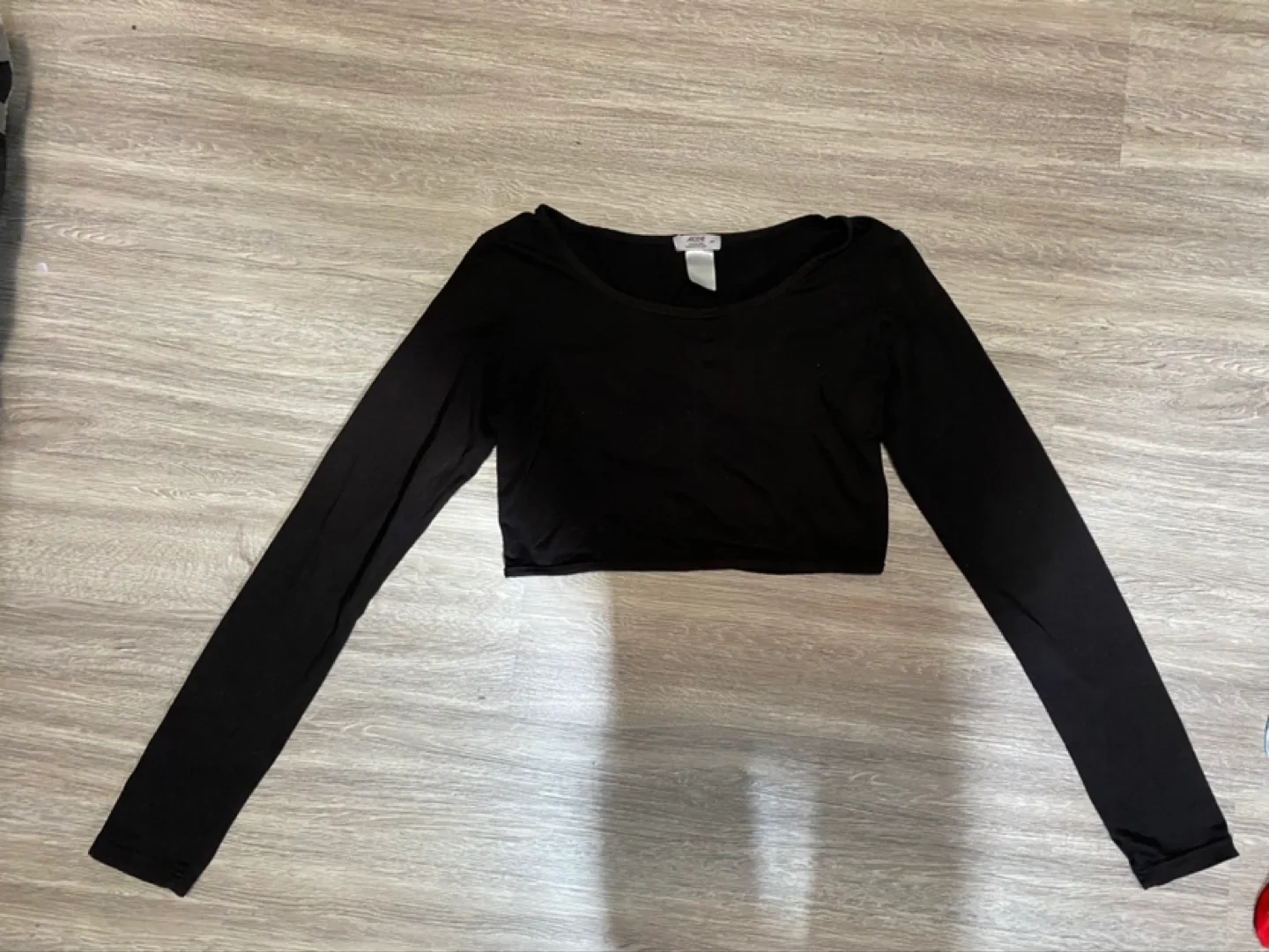 Black Long Sleeve Crop Top thumbnail