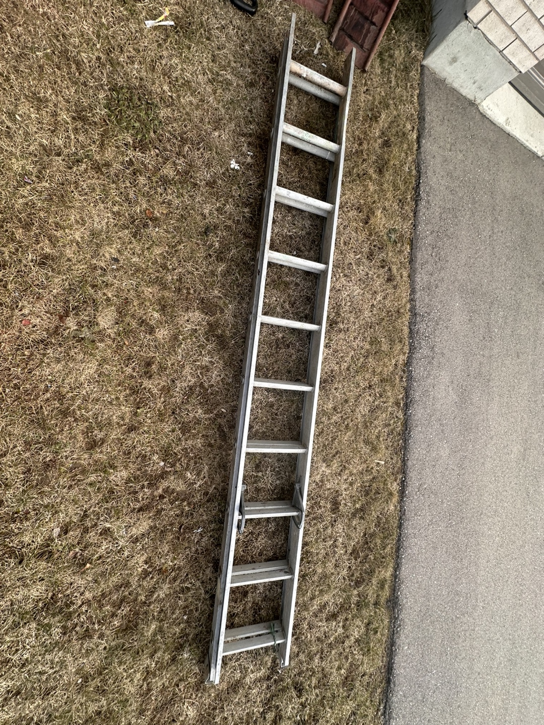 Aluminum Extension Ladder
