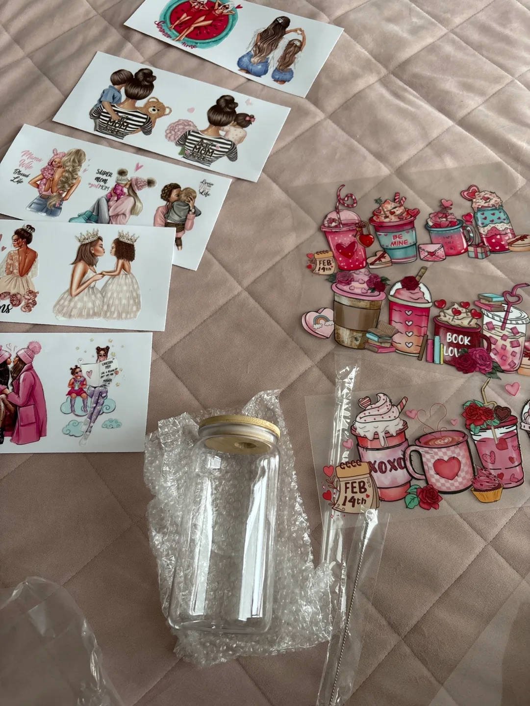 Mom and Me mason jar tumblers with straws image indicator(4)