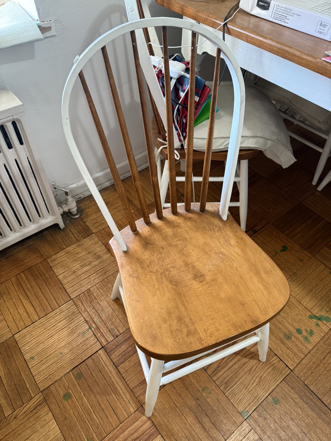 Solid wood Dinning table with 4 wood charis - photo 2