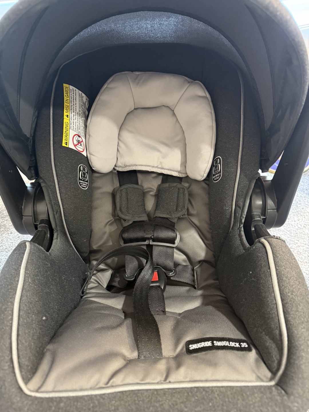 Lightly Used Graco® SnugRide® SnugLock™ 35 Infant Car Seat - photo 3