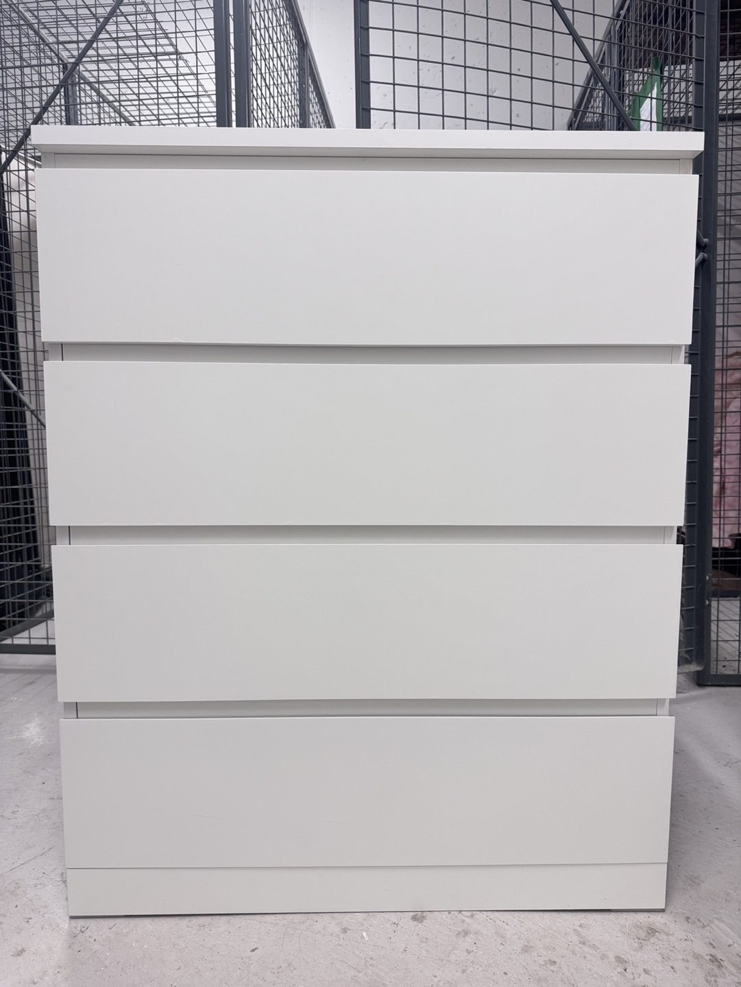 IKEA MALM 4-Drawer Dresser White