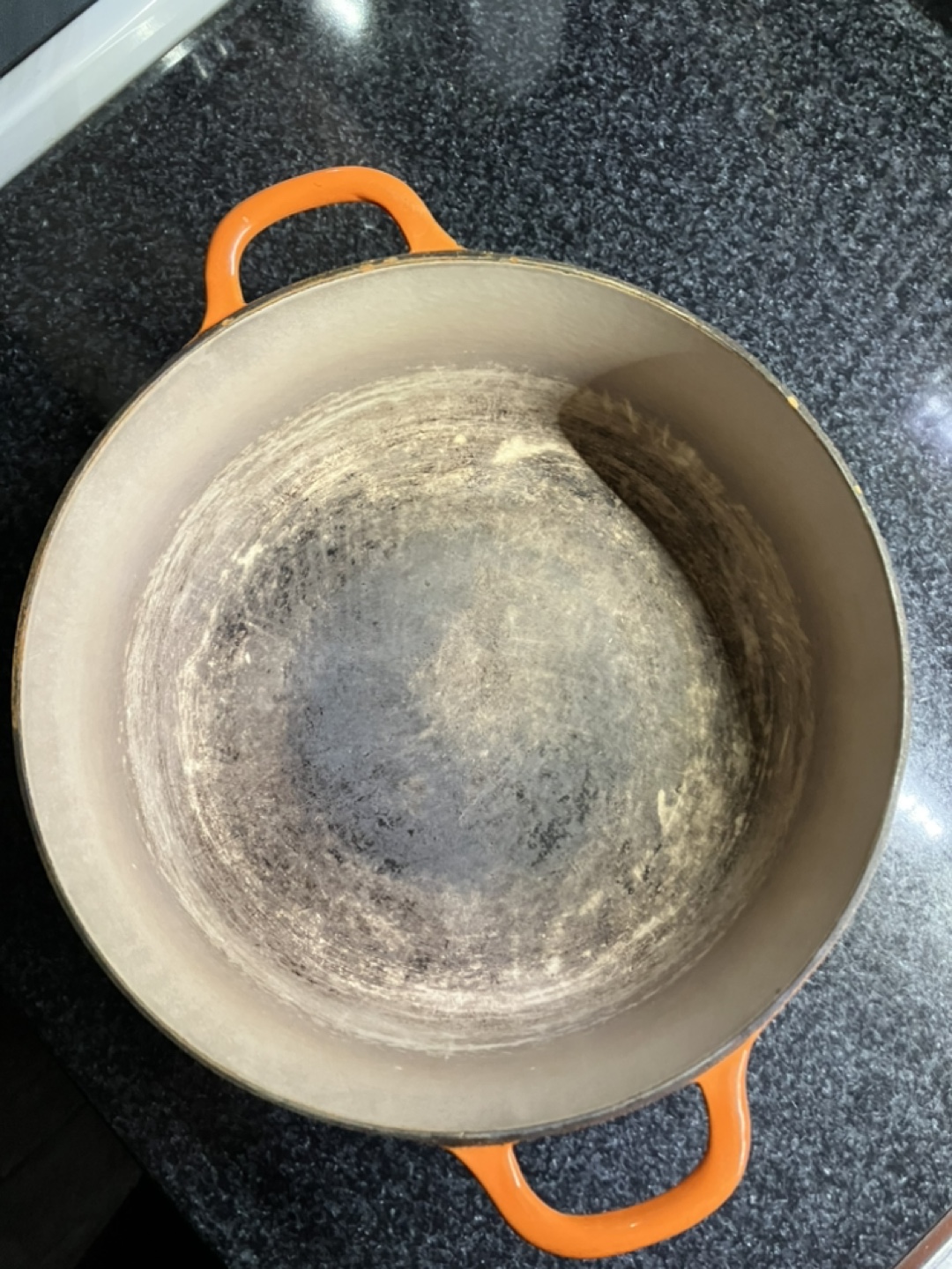 Le Creuset Enamelled Cast Iron Round Dutch Oven with Lid - photo 2