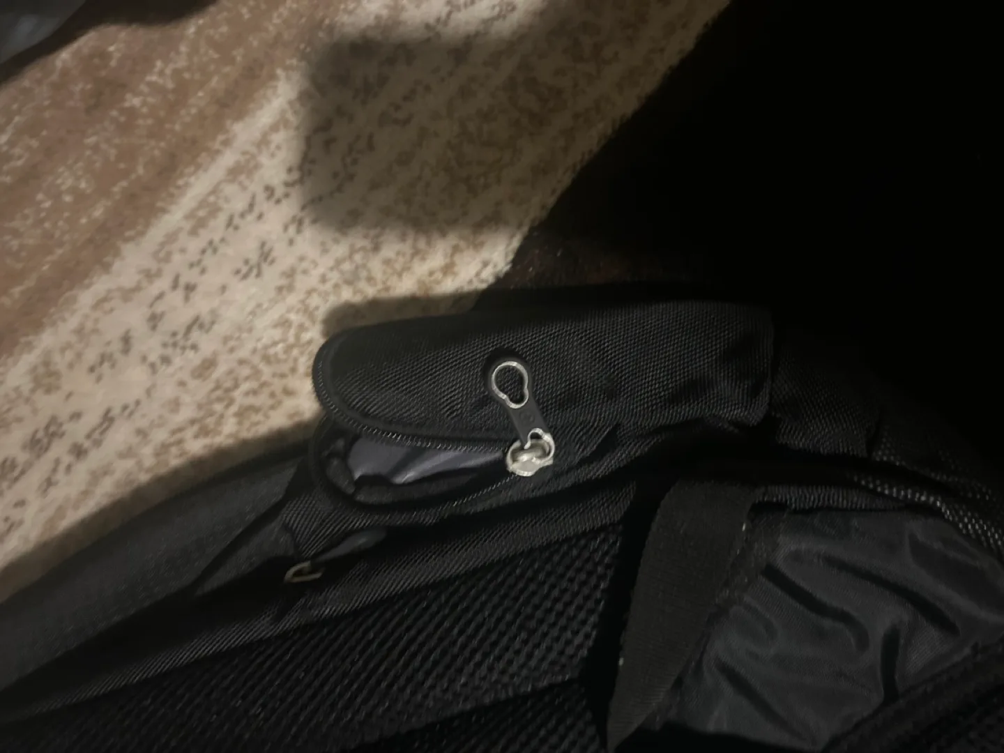 Swiss Gear Black Backpack image indicator(8)