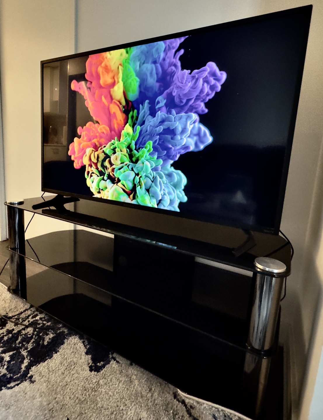 50 inch Insignia Roku TV with 55 inch sturdy TV Stand - photo 5