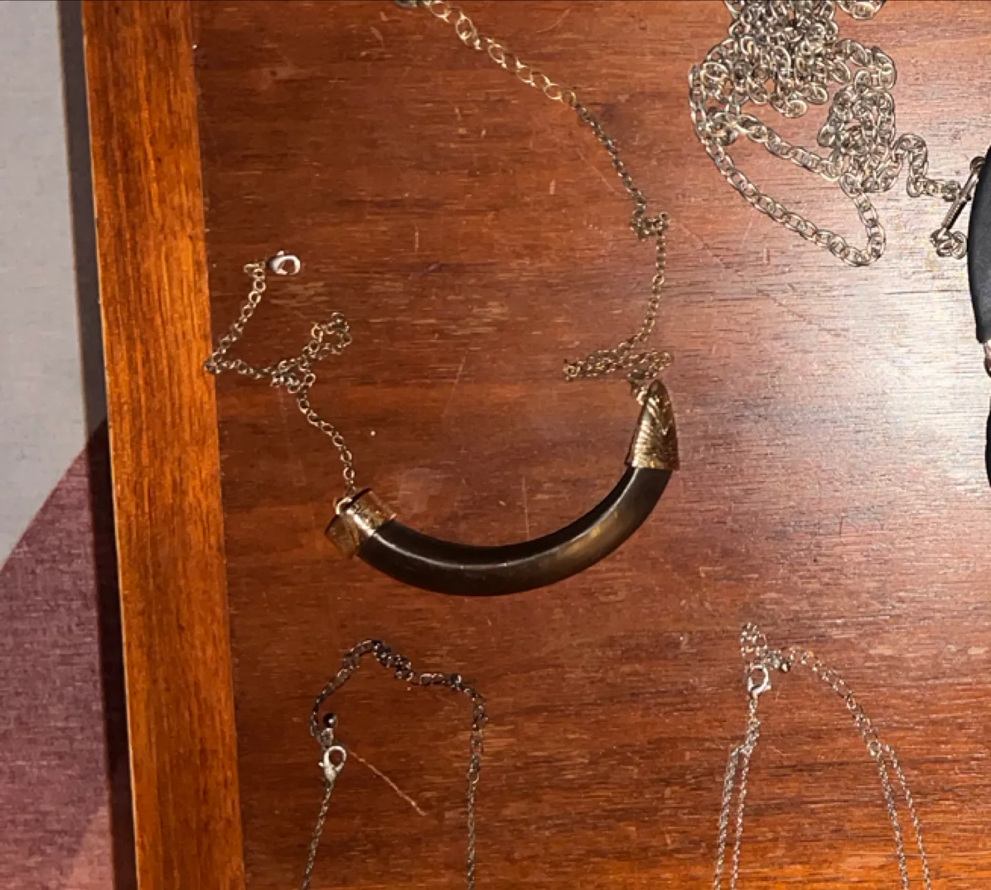 Jewelry and purse bundle image indicator(3)