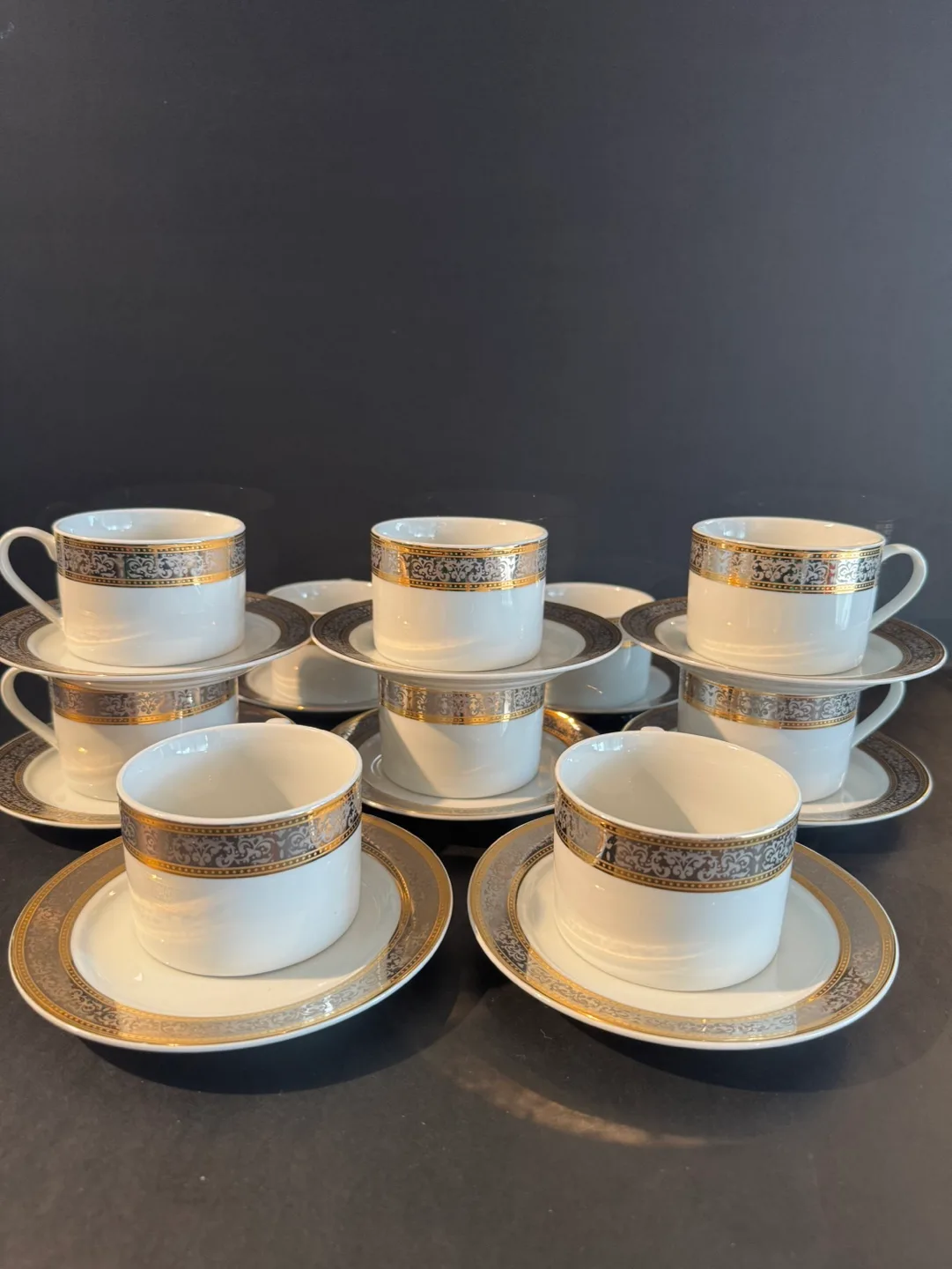 20-Piece Teacup and Saucer Set - Gold and Silver Accents image indicator(2)