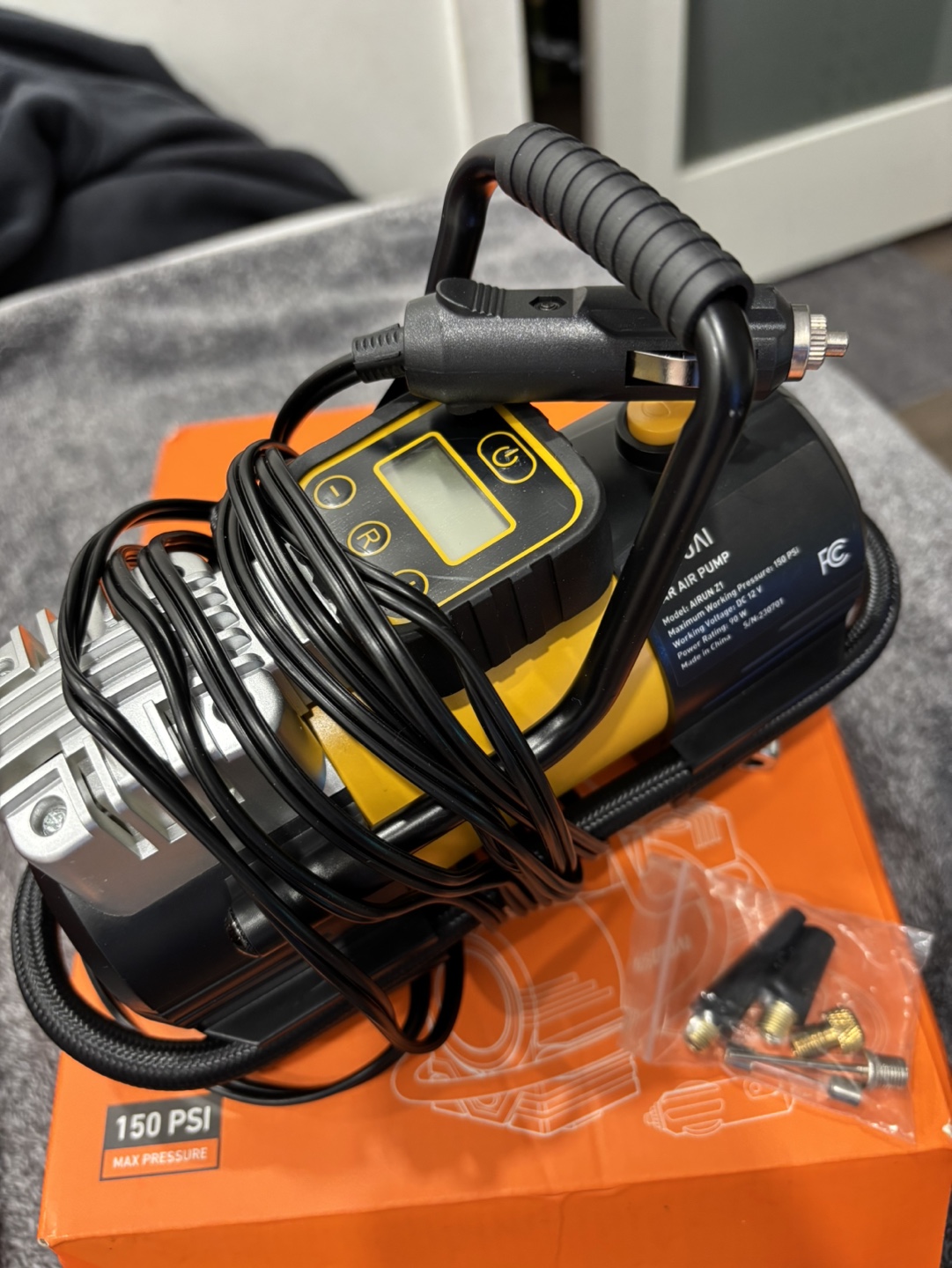 ASTROAI AIRUN Z1 Portable 150 PSI Car Air Pump - photo 4
