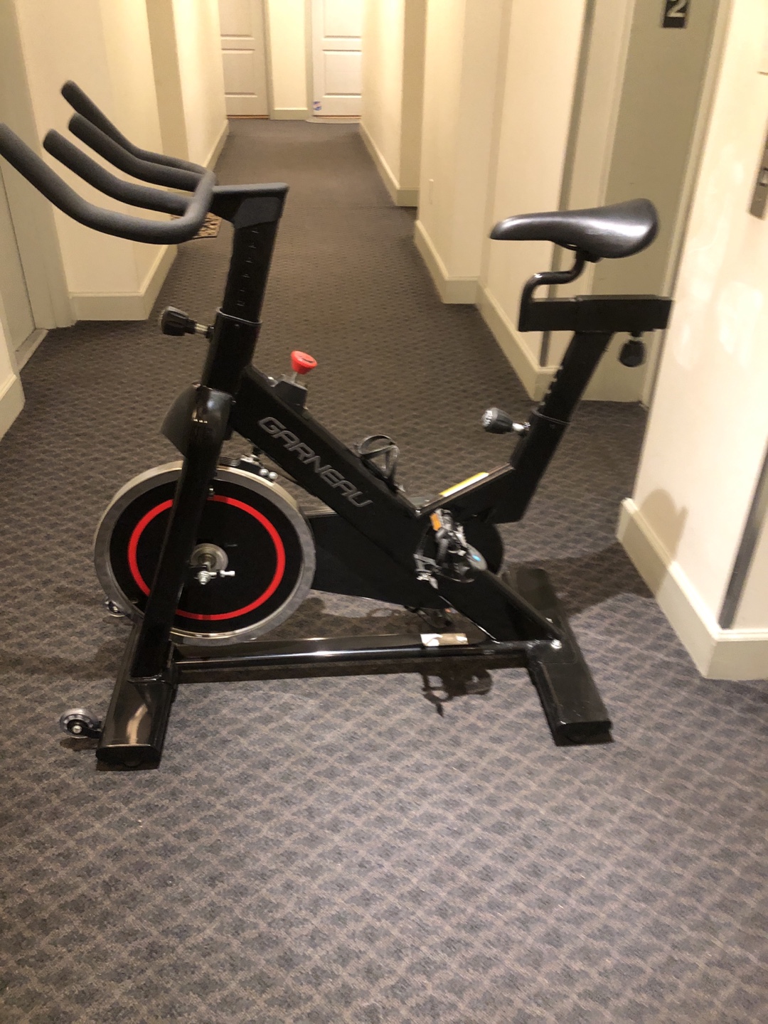 GARNEAU FUSION STATIONARY EXERCISE BIKE