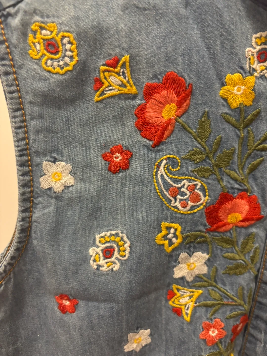 Girls' Embroided Denim Dress - Size 13-14 image indicator(3)