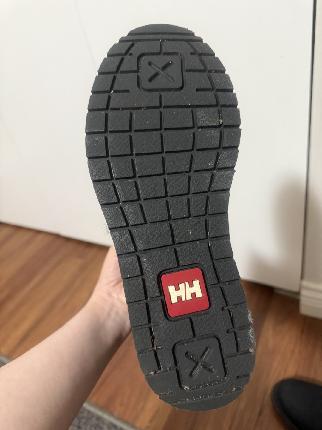 HeLLo Hansen Women's Black Winter Boots Size 8 1/2 - photo 4