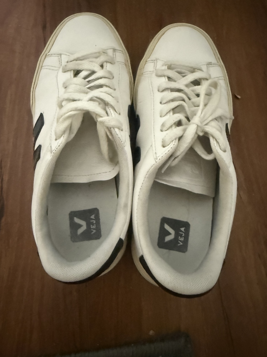 VEJA Esplar Sneakers - White/Black - Women's Size 39