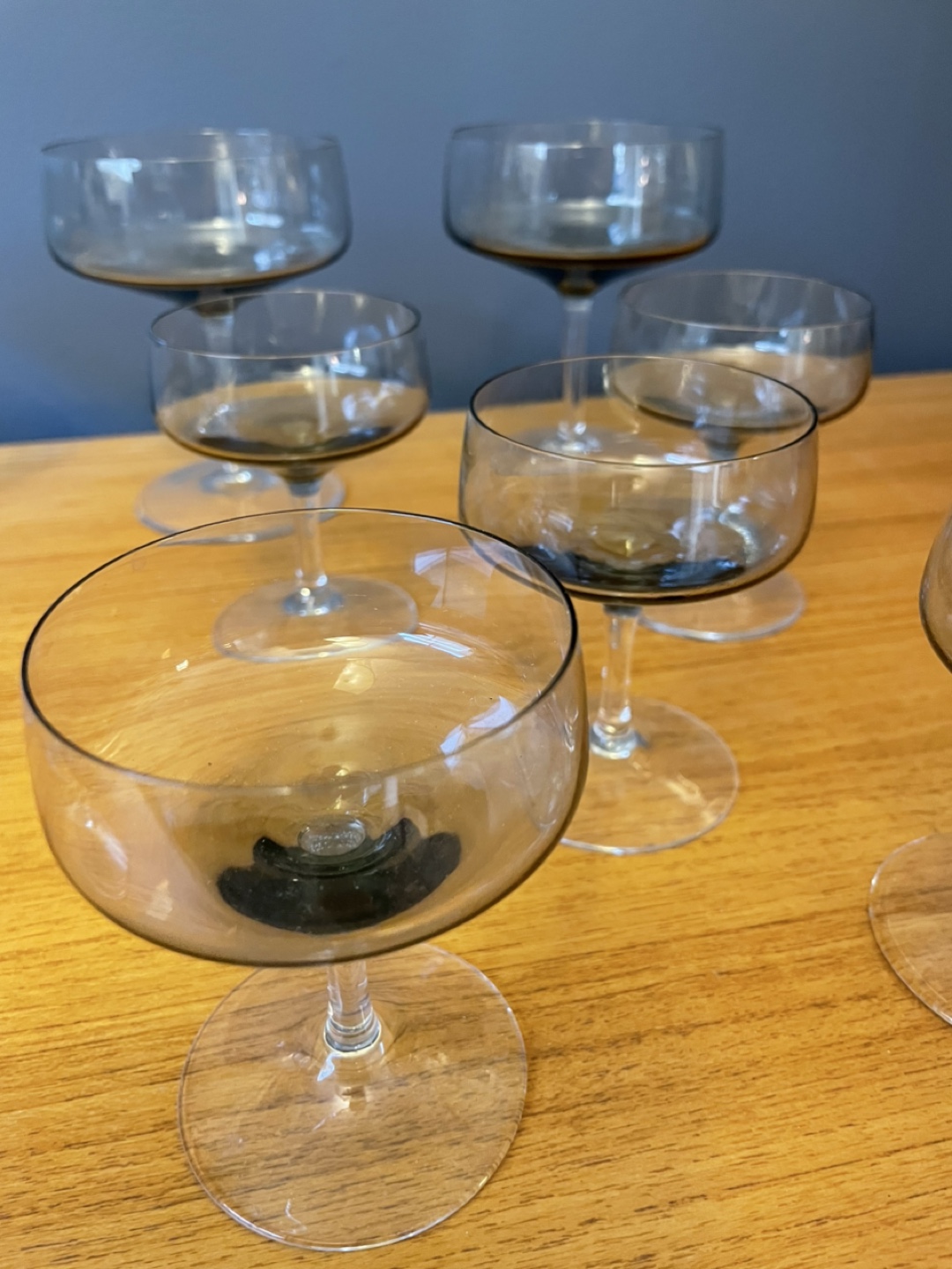 Vintage Smoke Grey Glass Drinkware - photo 2