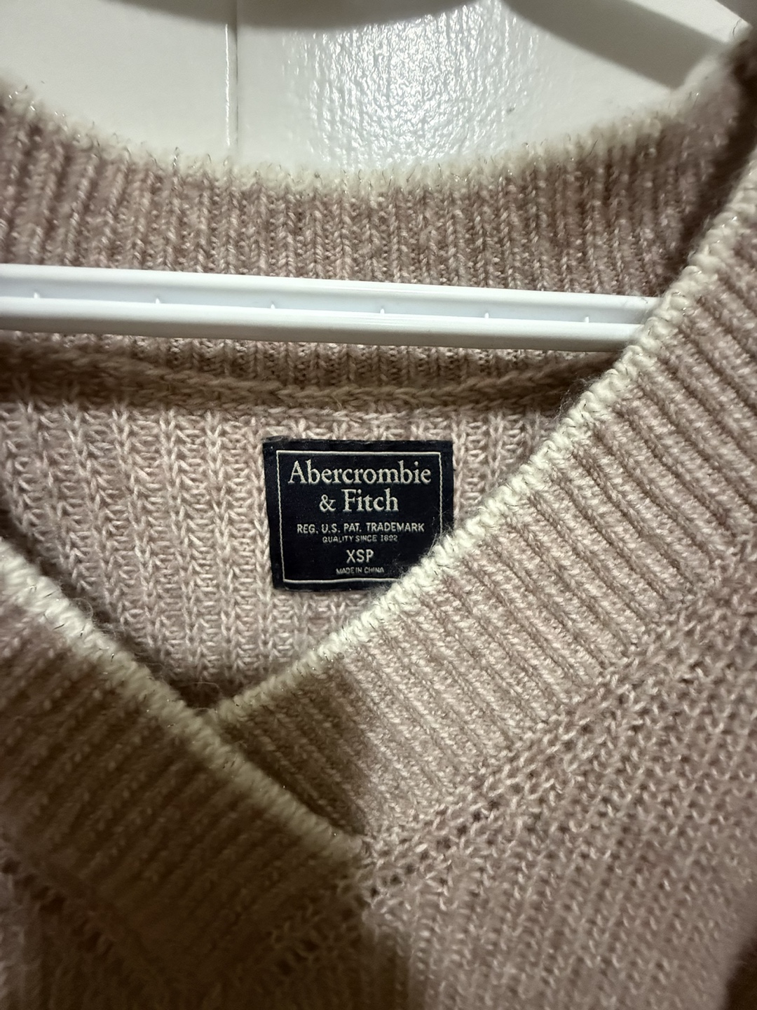 Abercrombie & Fitch V-Neck Knit Sweater Dress - XSP - photo 2