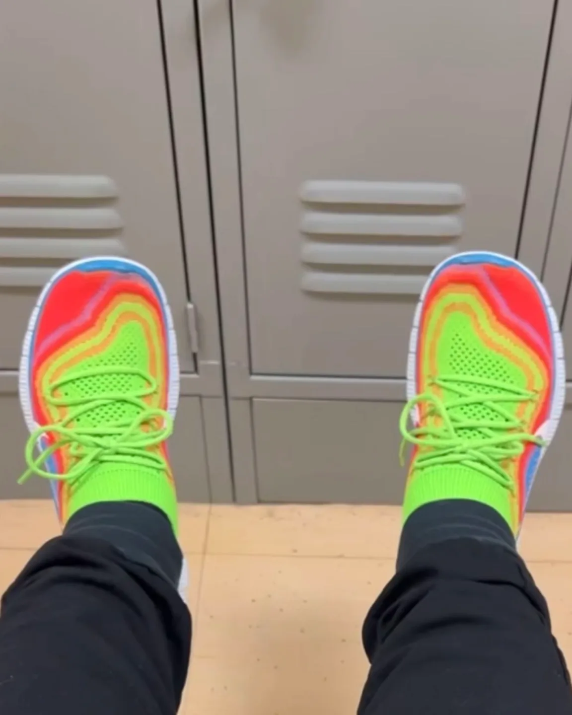 Nike Free Flyknit 5.0 Multicolour Running Shoes image indicator(2)