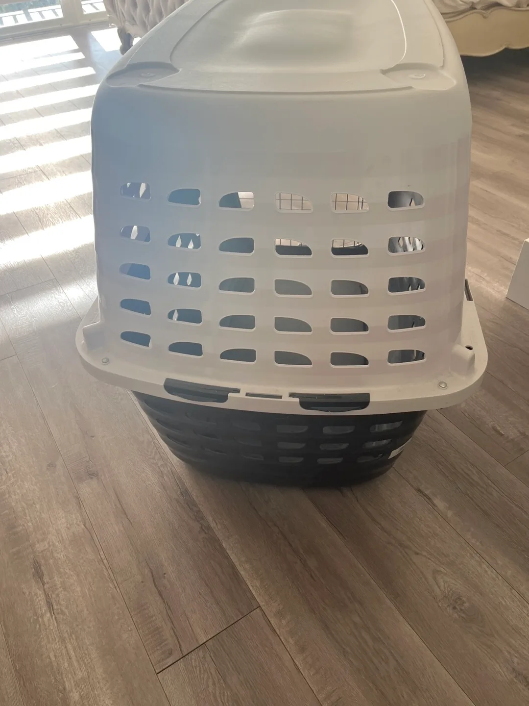 Compass Pet Carrier image indicator(7)