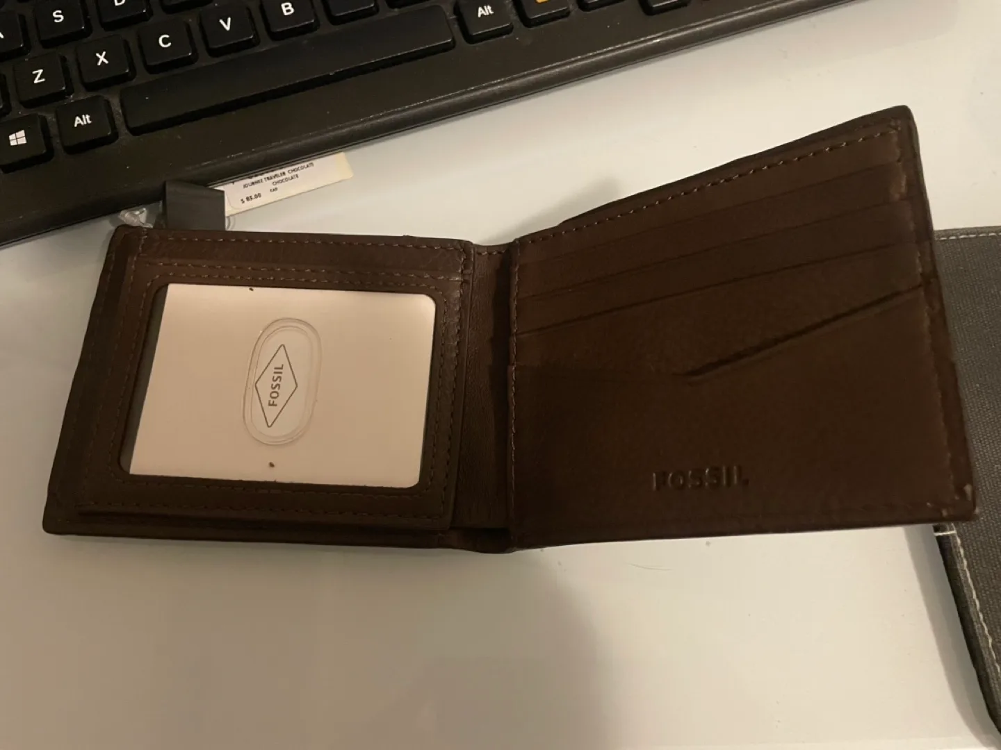 BNWT Fossil Men's Brown Leather Bifold Wallet 🍁🇨🇦 image indicator(2)