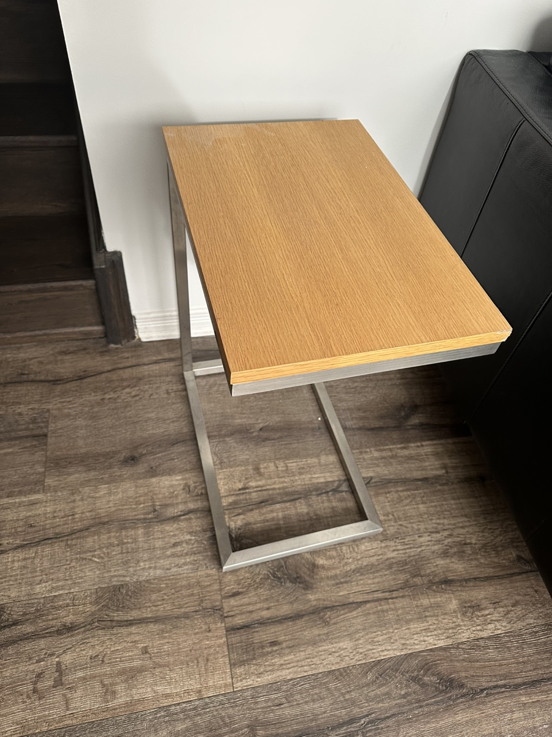 C-Shaped Side Table with Wood Top - photo 3