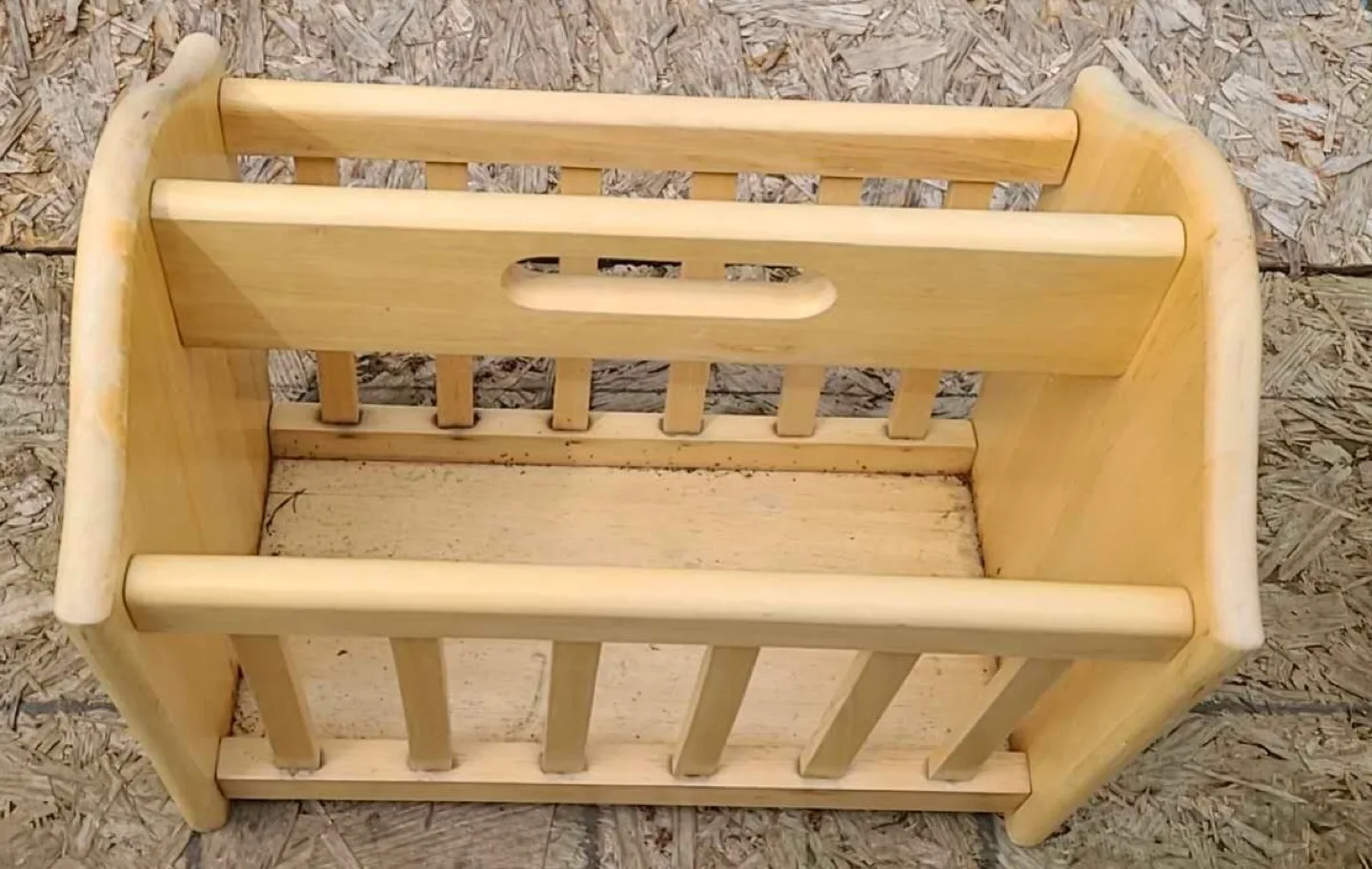 Wooden Magazine Rack thumbnail